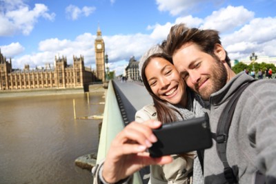Keeping in touch while travelling