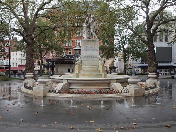 Statue of William Shakespeare in Leicester square London